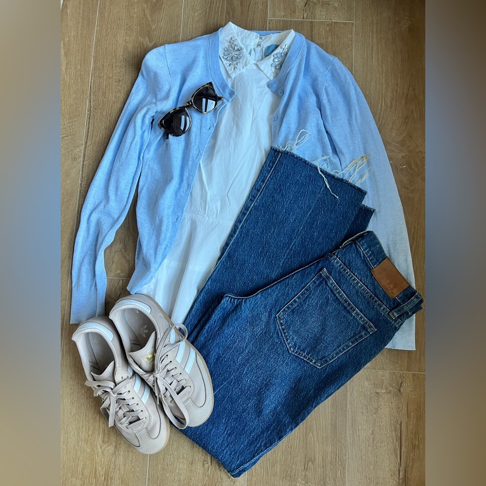 White Sleeveless Blouse with Embroidered Collar